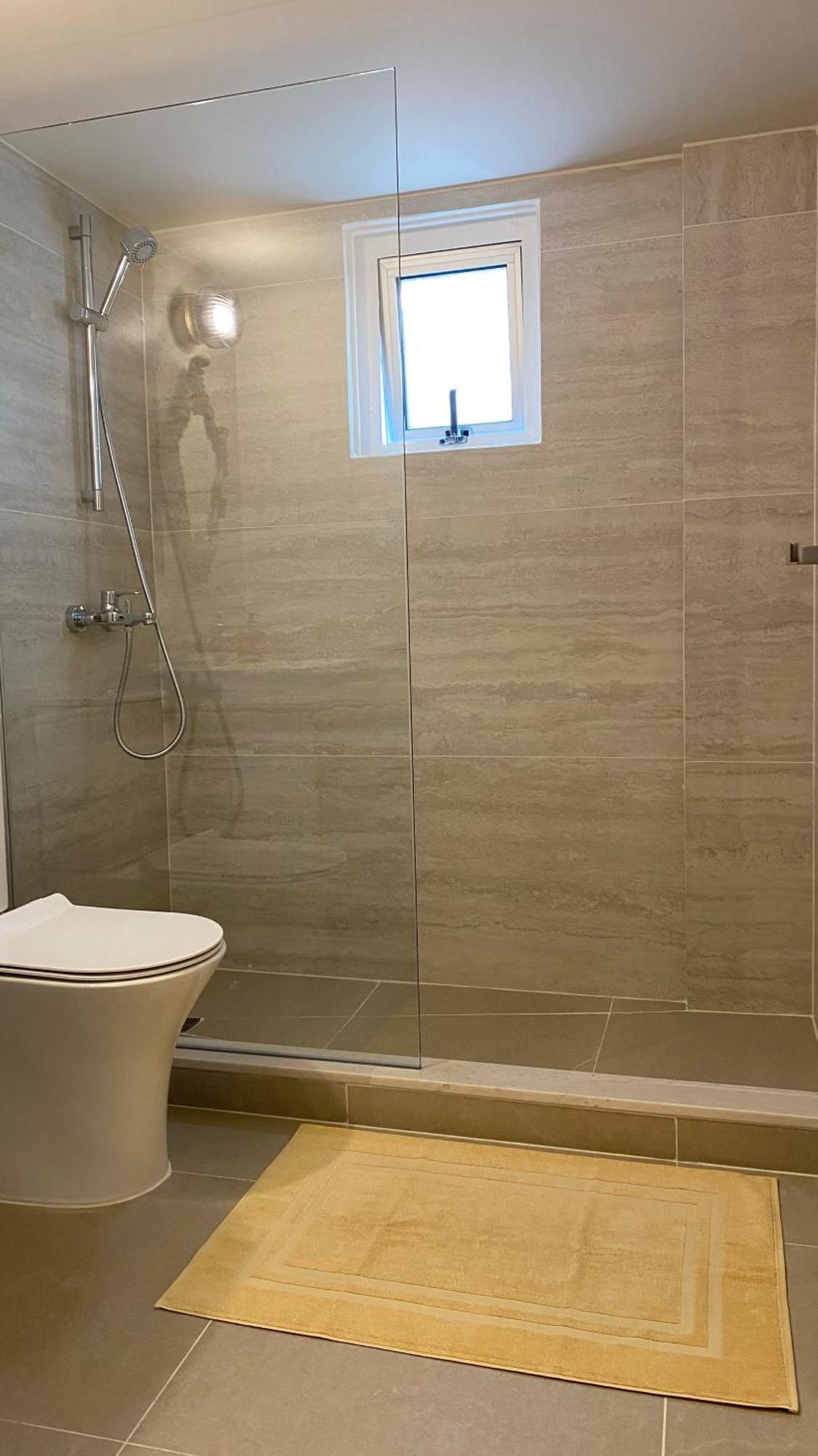 T&L Apartments Agiaos Tychonas ลิมาซอล ภายนอก รูปภาพ