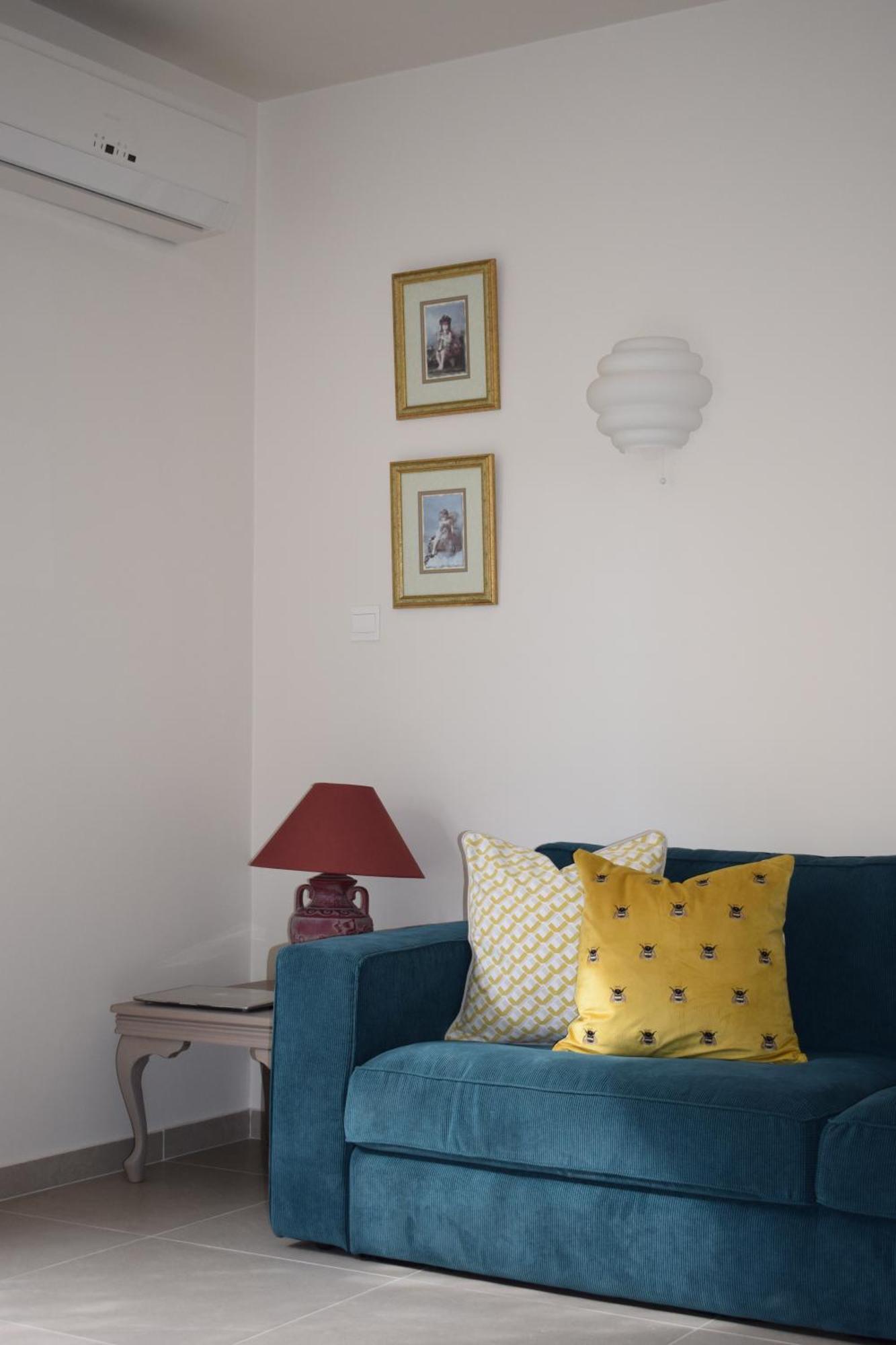 T&L Apartments Agiaos Tychonas ลิมาซอล ภายนอก รูปภาพ