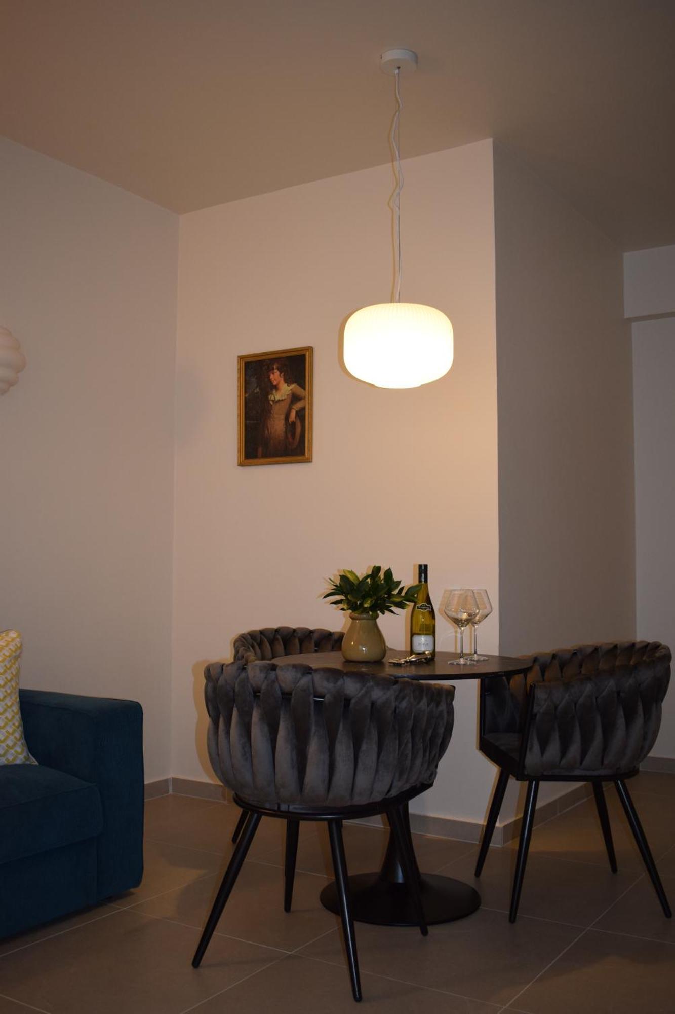 T&L Apartments Agiaos Tychonas ลิมาซอล ภายนอก รูปภาพ