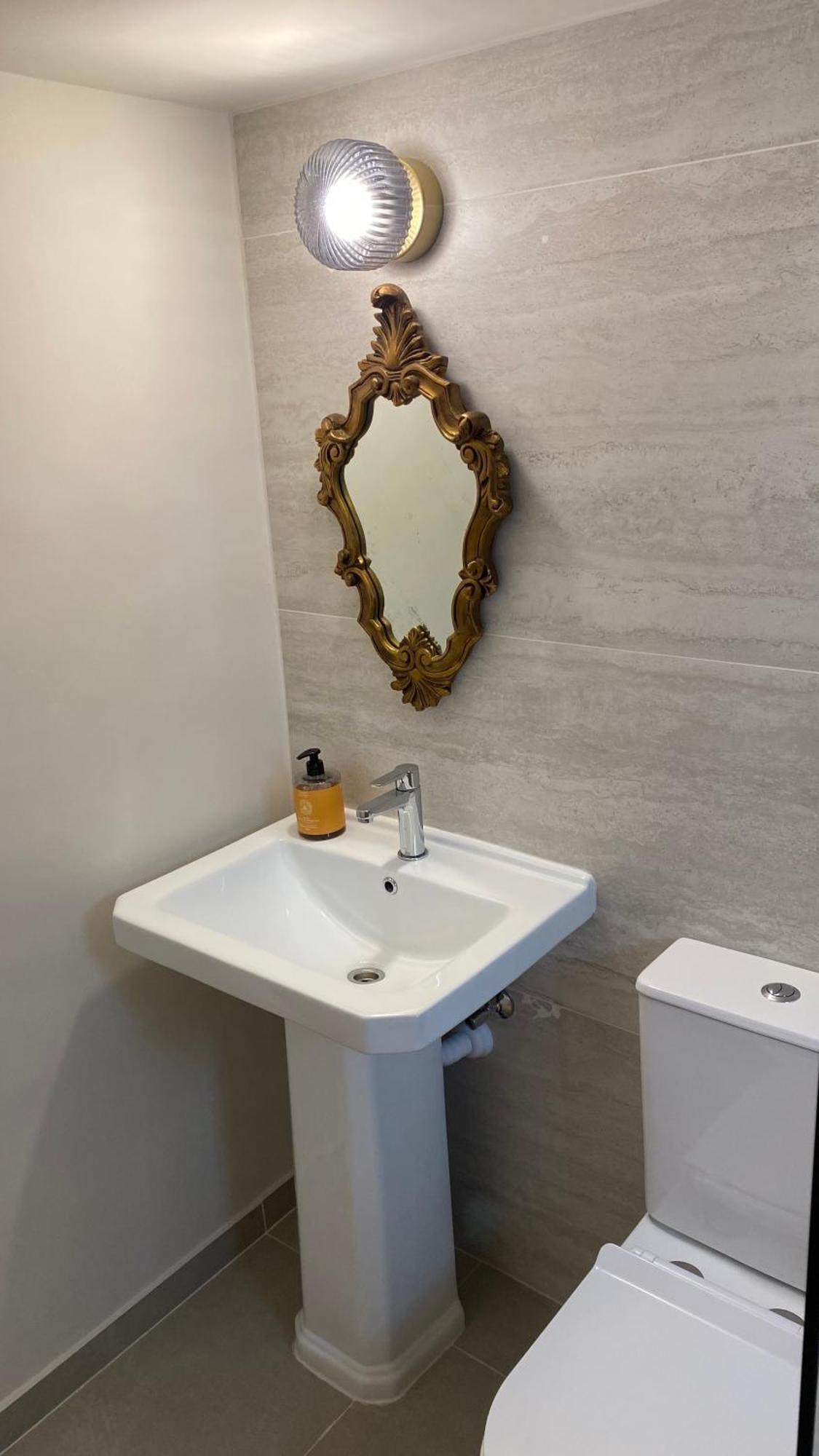 T&L Apartments Agiaos Tychonas ลิมาซอล ภายนอก รูปภาพ
